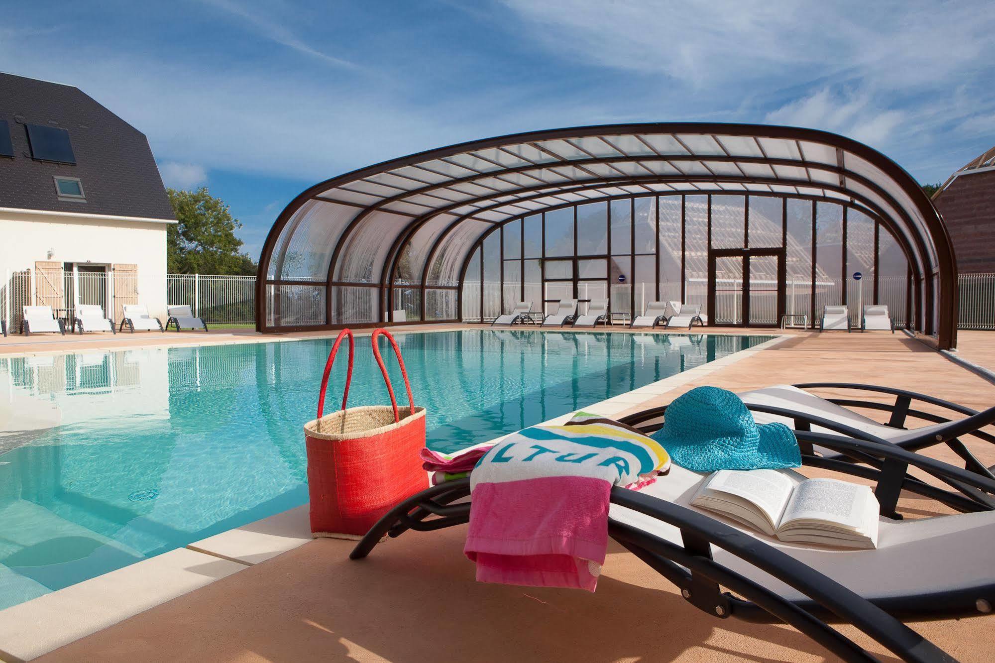 Vacanceole - Le Domaine De La Corniche - Deauville Sud Auberville Exterior foto